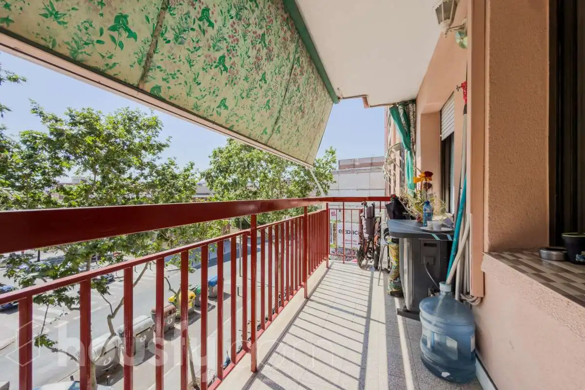 Terraza de Piso en venta en Badalona con Aire acondicionado, Calefacción y Amueblado