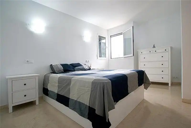 Bedroom of Flat for sale in  Palma de Mallorca  with Air Conditioner, Heating and Terrace
