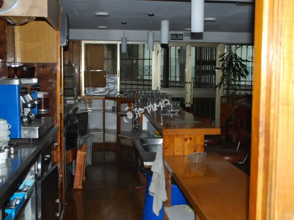 Local comercial de lloguer a Avenida Lugo, imagen 2