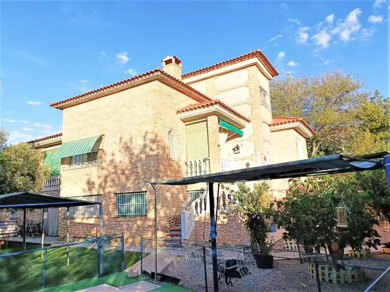 Casa amb piscina en venda a Arenas de San Juan, imagen 5