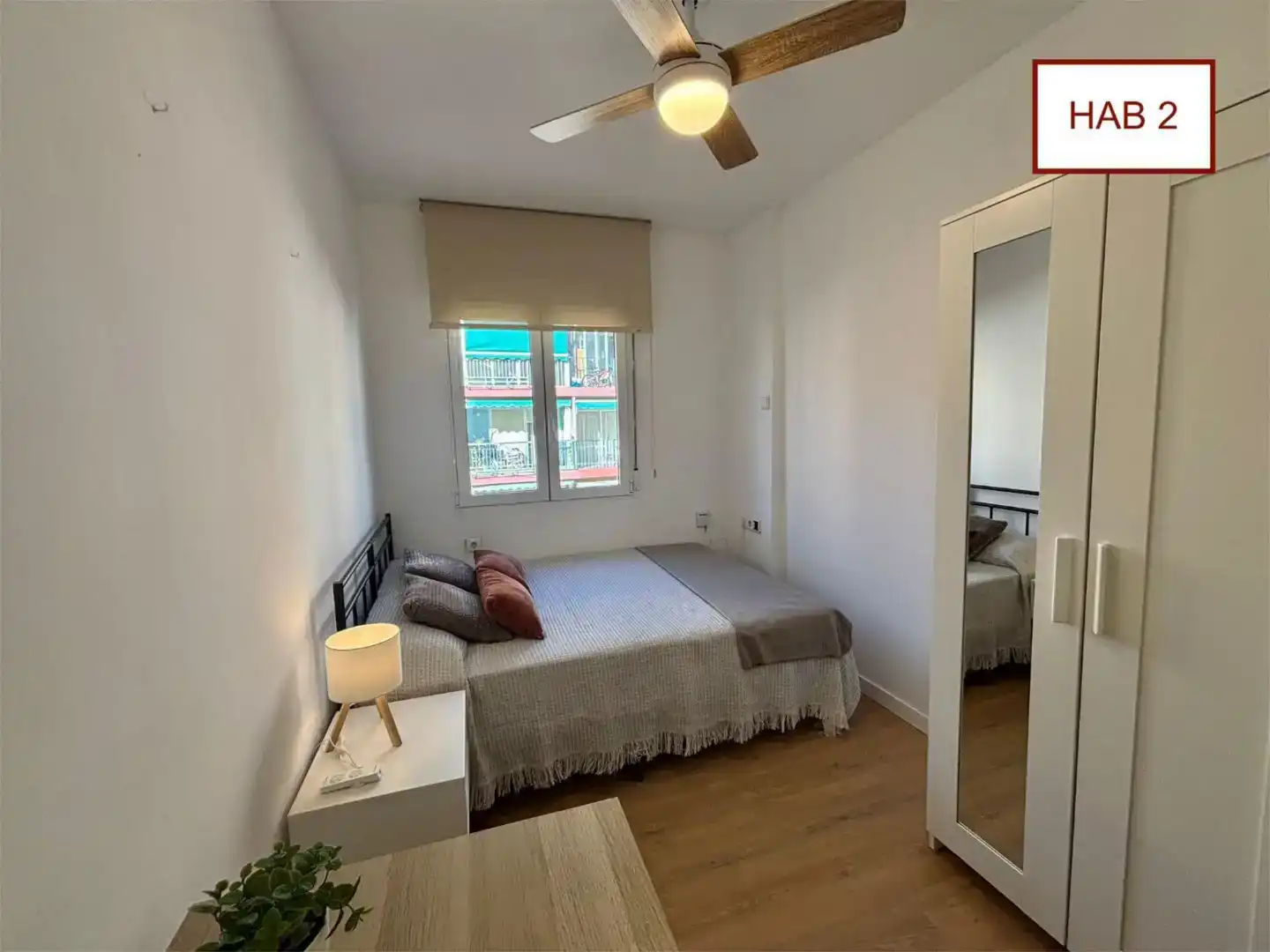 Schlafzimmer von Wohnung zur Miete in Alicante / Alacant mit Klimaanlage und Balkon
