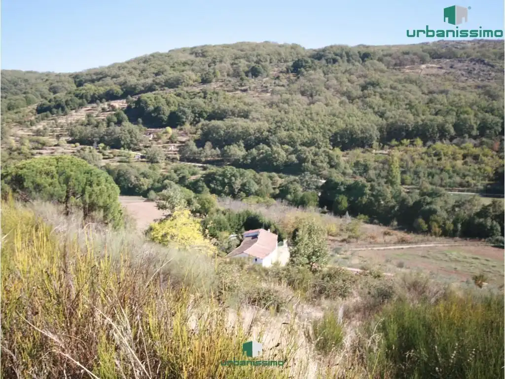 Country homes for sale in Aldeanueva de la Vera  with Private garden and Swimming Pool