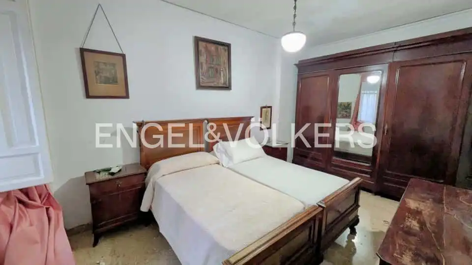 Bedroom of Houses for sale in Sevilla  with Heating, Private garden and Terrace