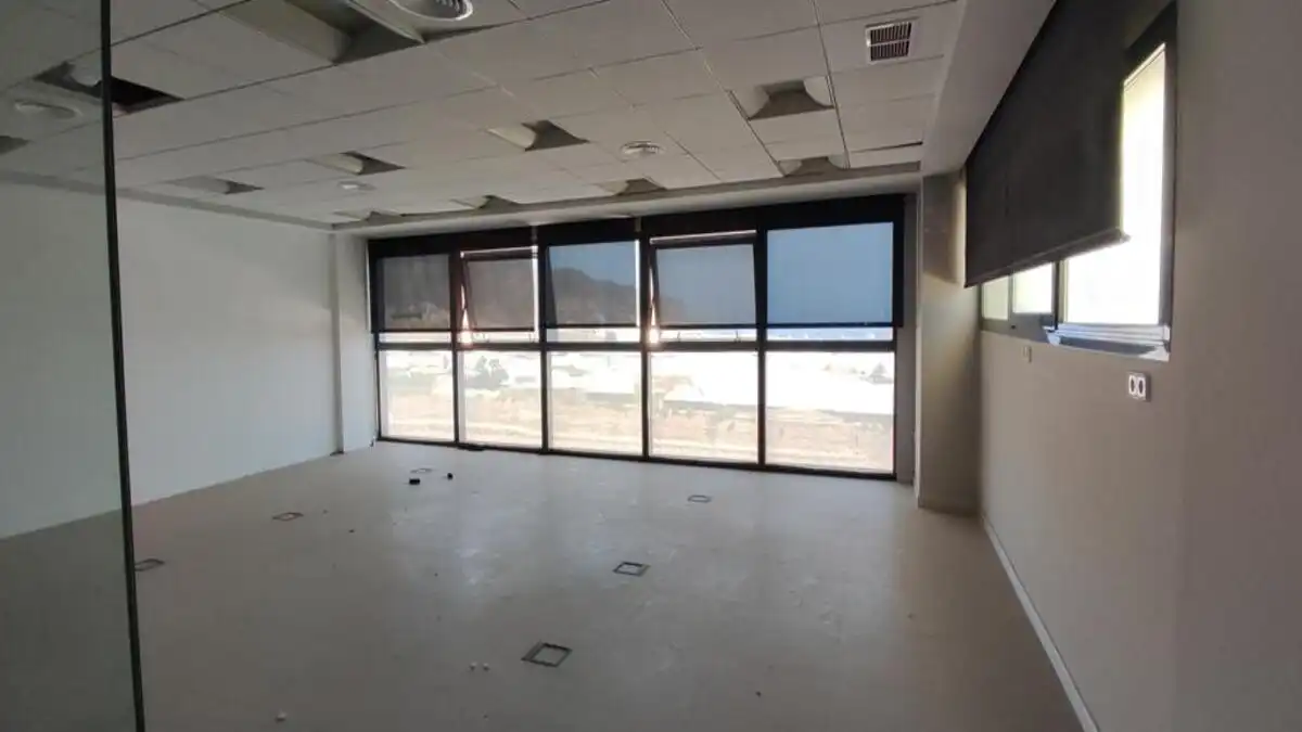 Büro zum Verkauf in SANTIAGO DE SANTIAGO 38, imagen 5