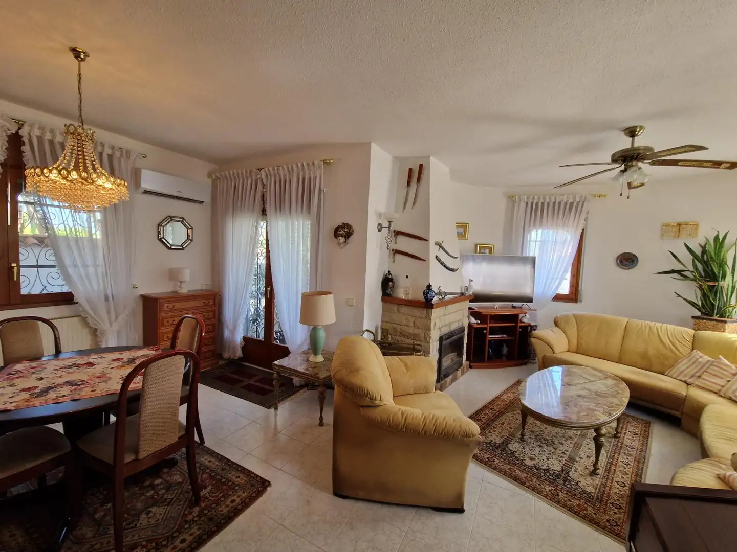 Living room of Houses for sale in Mont-roig del Camp  with Heating, Private garden and Storage room