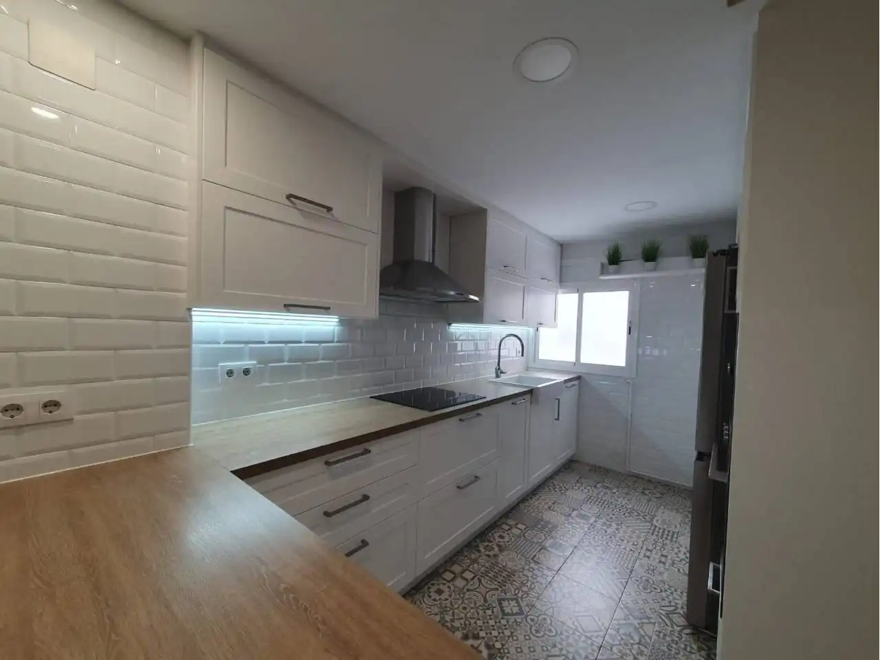 Cocina de Piso de alquiler en Badajoz con Aire acondicionado, Calefacción y Parquet