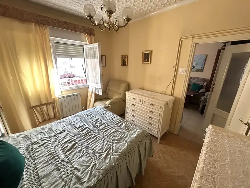 Habitación de Piso en venta en Madrid con Calefacción y Amueblado