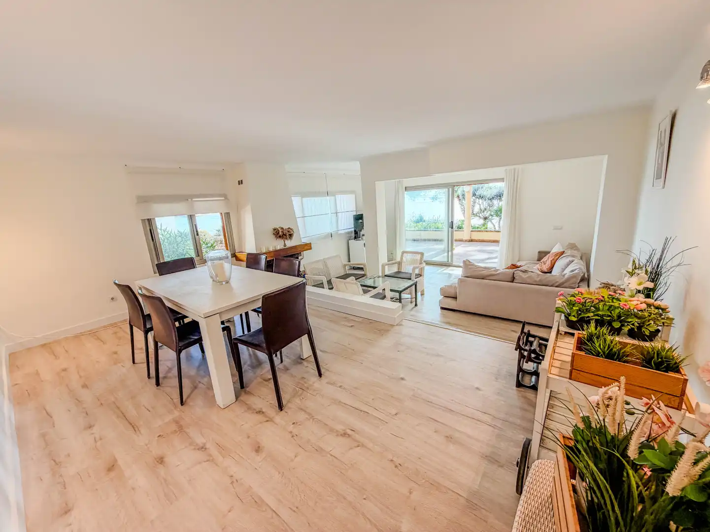 Living room of Flat for sale in Alcúdia  with Air Conditioner, Terrace and Storage room