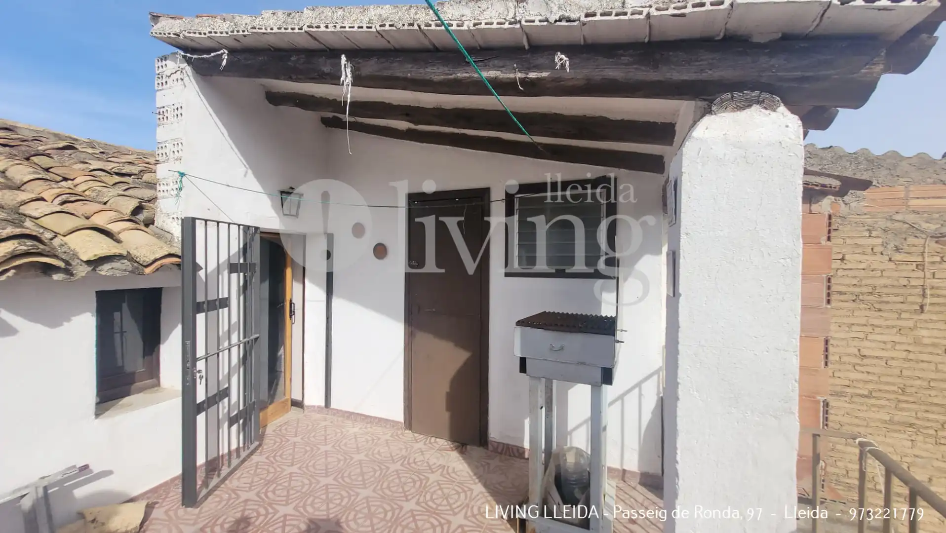Vista exterior de Casa o xalet en venda en La Granadella amb Calefacció, Jardí privat i Traster