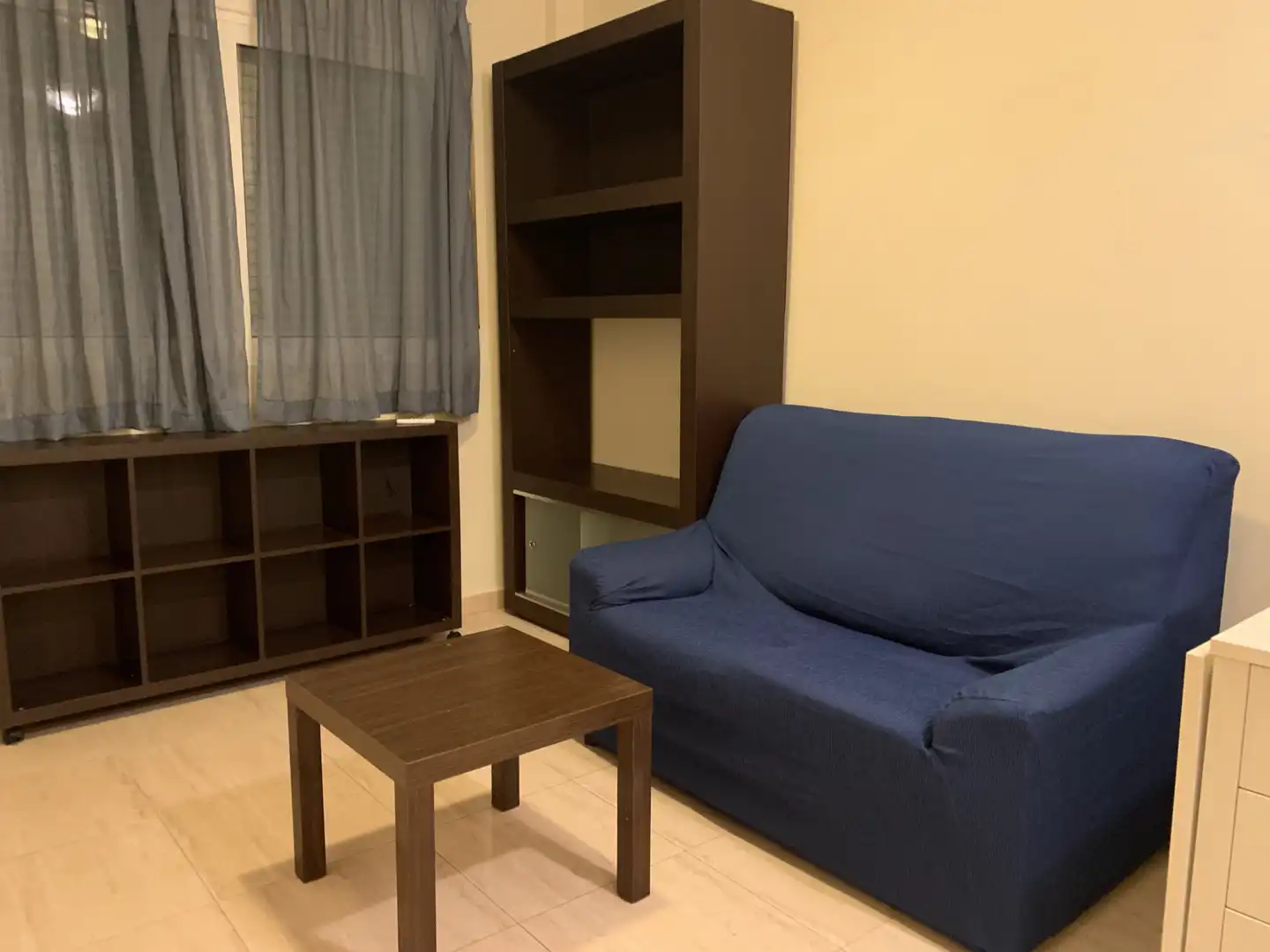 Sala d'estar de Apartament de lloguer en Cartagena amb Aire condicionat i Moblat
