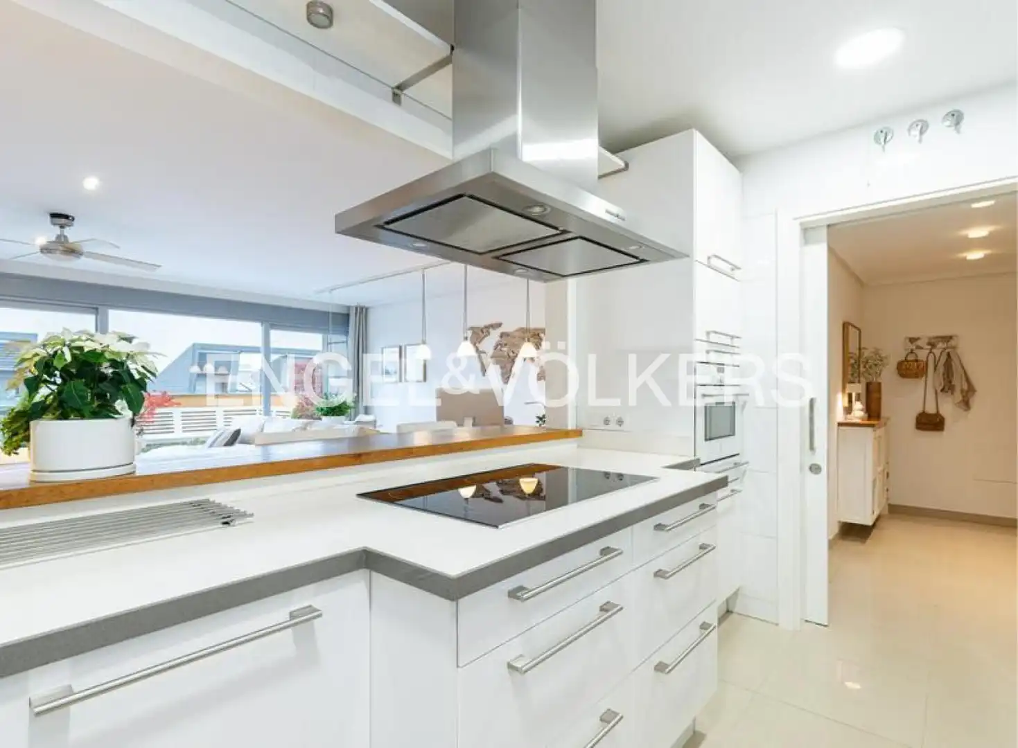 Kitchen of Flat for rent in Majadahonda  with Air Conditioner, Heating and Private garden
