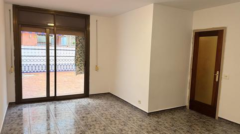 Foto 5 de Planta baixa en venda a Carrer D'iscle Soler, El Pedró, Cornellà de Llobregat