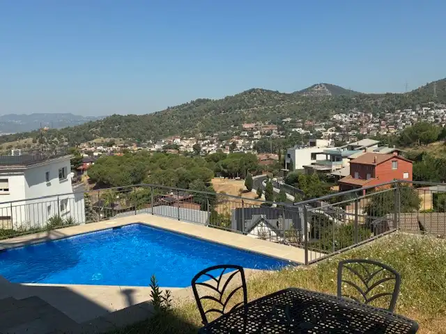 Casa aparellada amb piscina en venda a La Miranda - Can Candeler, imagen 5
