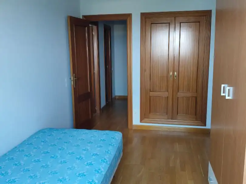 Schlafzimmer von Wohnung zur Miete in Valverde de la Virgen mit Heizung, Parkett und Abstellraum