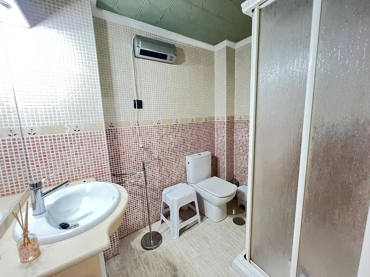 Baño de Piso de alquiler en Alicante / Alacant