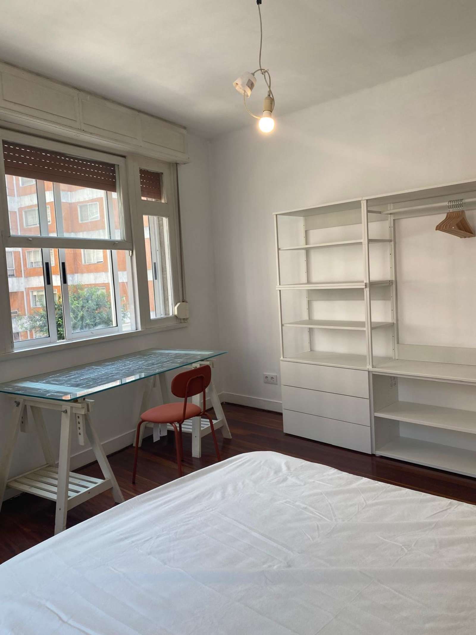 Bedroom of Flat to share in Vigo   with Air Conditioner, Heating and Terrace