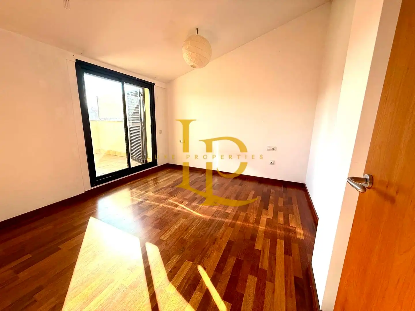 Dúplex en venda en Terrassa amb Calefacció, Parquet i Terrassa