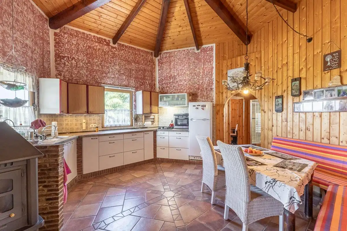 Cocina de Casa o chalet en venta en Fornes con Calefacción, Jardín privado y Piscina