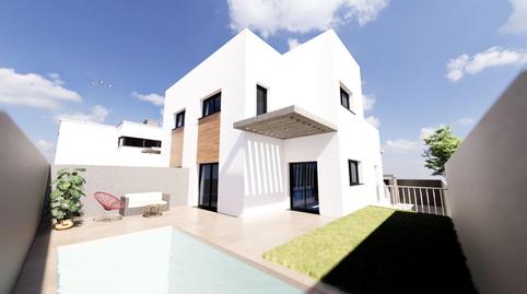 Foto 5 de Casa adosada en venda a  Don Aquilino Camacho, Sur, Badajoz