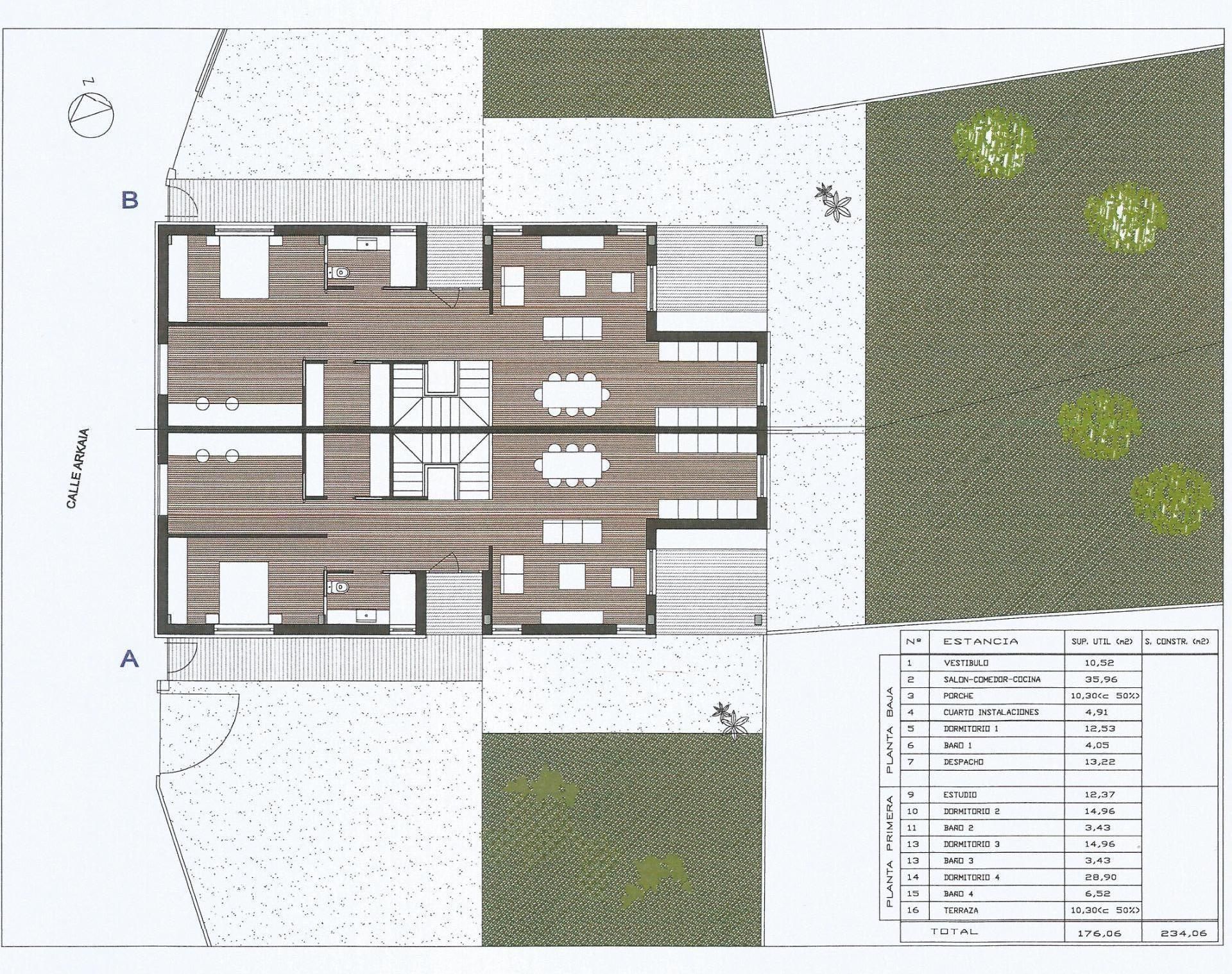 Casa adosada en venda en Vitoria - Gasteiz amb Terrassa