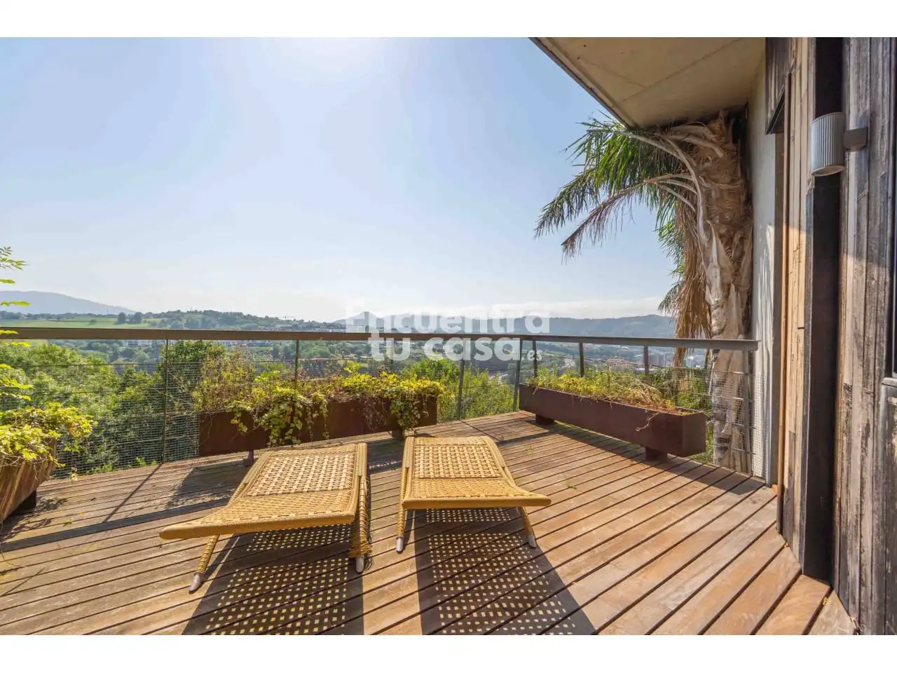 Terrassa de Casa o xalet en venda en Donostia - San Sebastián  amb Jardí privat, Terrassa i Piscina