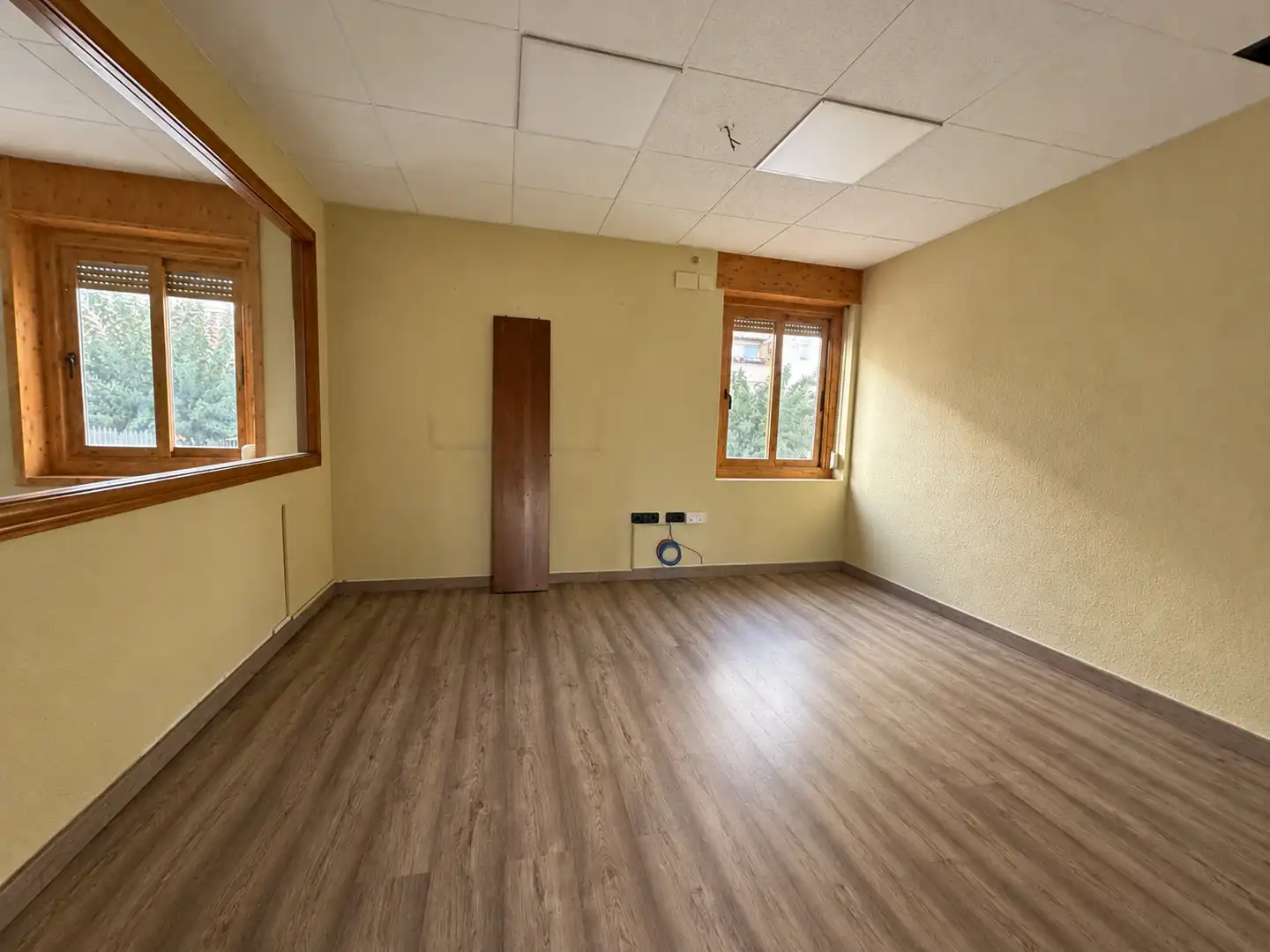 Industrial building to rent in COLON, imagen 10