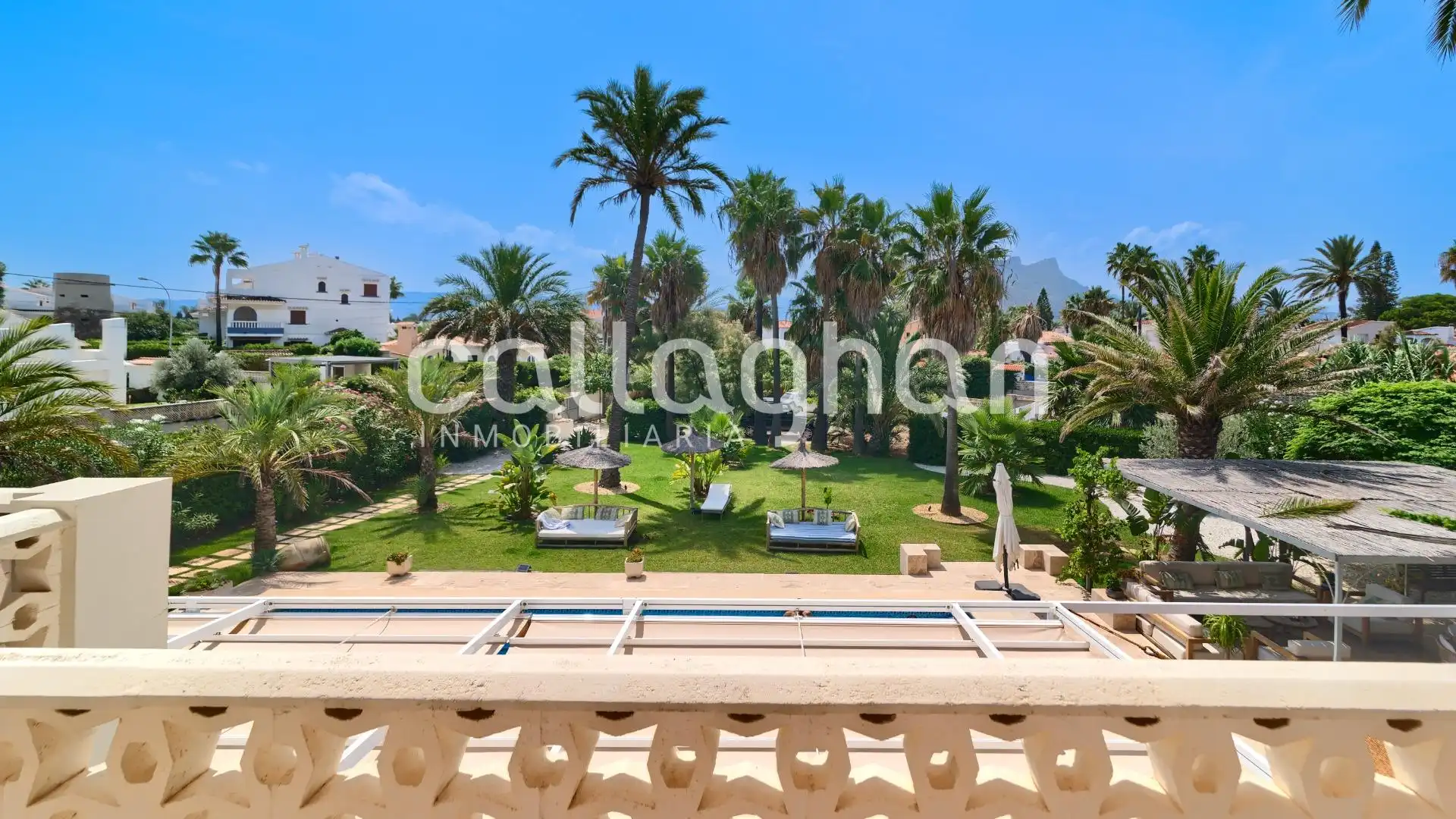 Jardí de Casa o xalet de lloguer en Dénia amb Aire condicionat, Calefacció i Jardí privat