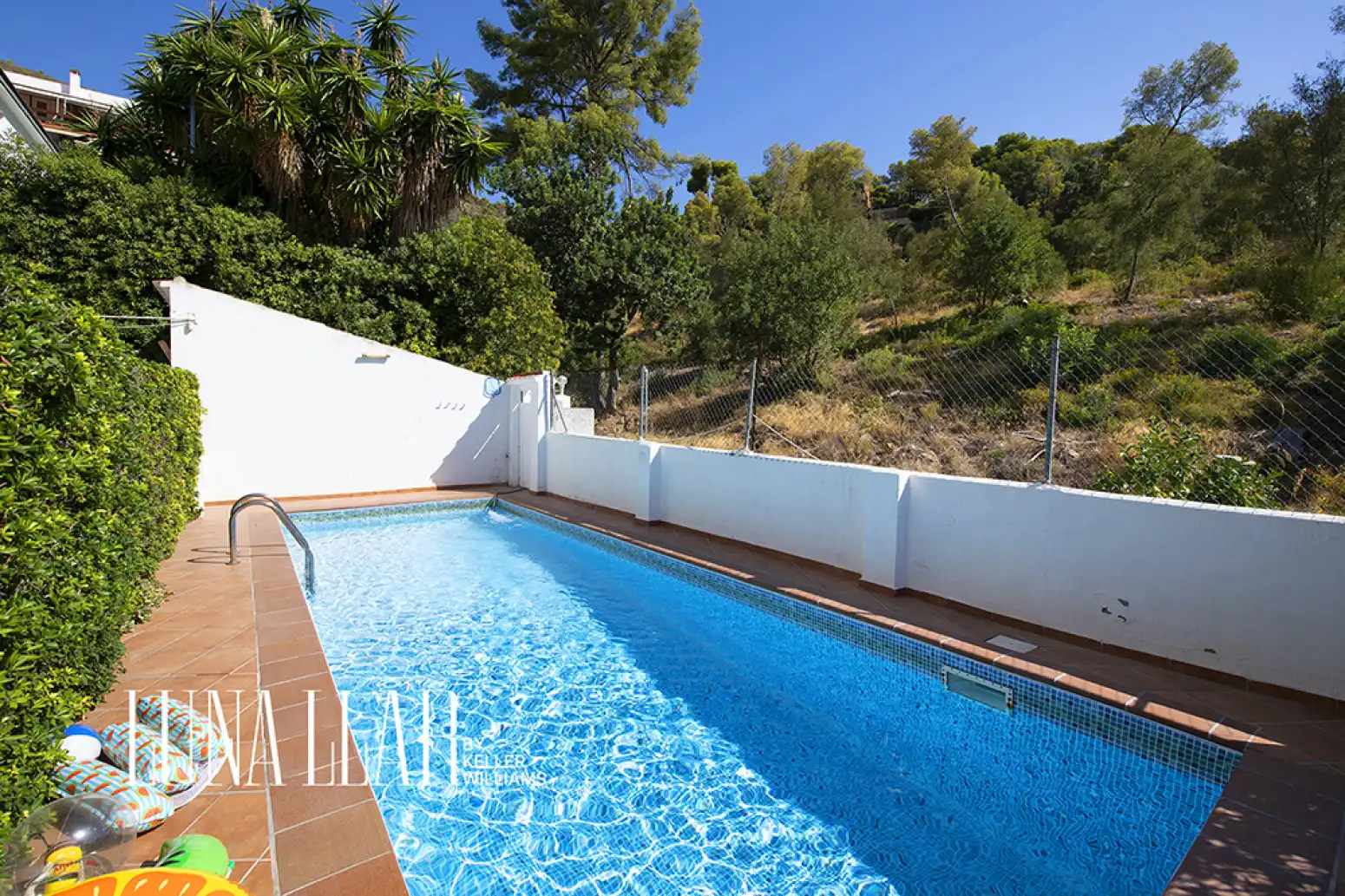 Swimming pool of Attic for sale in Castelldefels  with Air Conditioner and Terrace