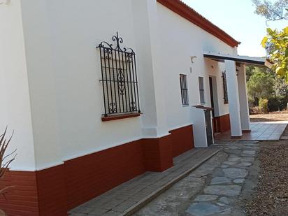 Vista exterior de Casa o xalet en venda en Valverde del Camino amb Jardí privat, Traster i Alarma