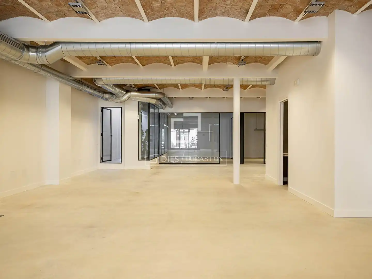 Loft zum Verkauf in Barcelona mit Klimaanlage und Heizung