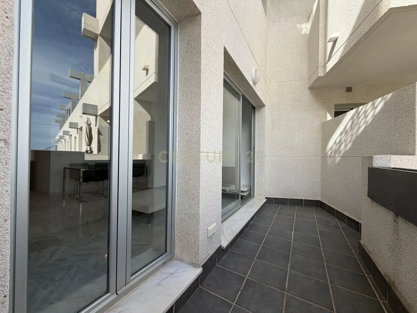 Terrassa de Apartament de lloguer en Mijas amb Aire condicionat, Jardí privat i Traster