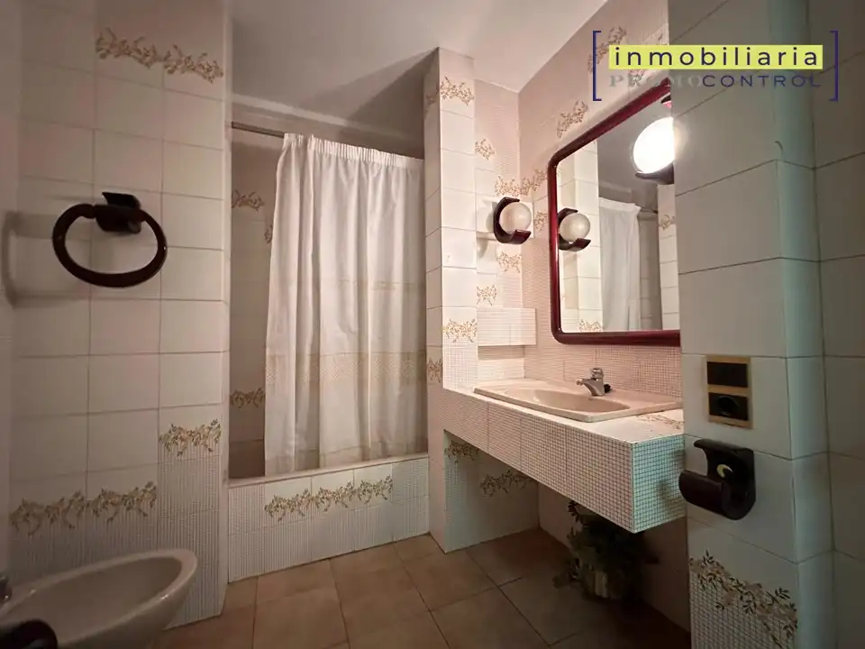 Bathroom of Flat for sale in Zuera  with Air Conditioner, Heating and Terrace