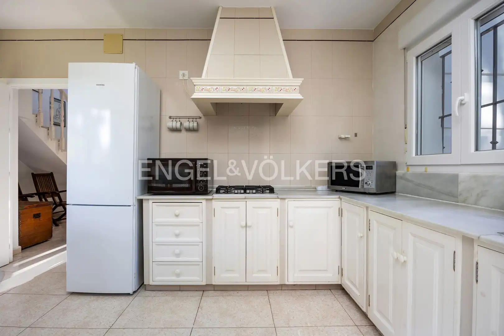 Cuina de Casa o xalet en venda en Conil de la Frontera amb Aire condicionat, Calefacció i Jardí privat
