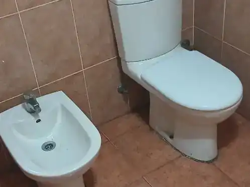 Bany de Pis en venda en Silla amb Aire condicionat, Terrassa i Balcó