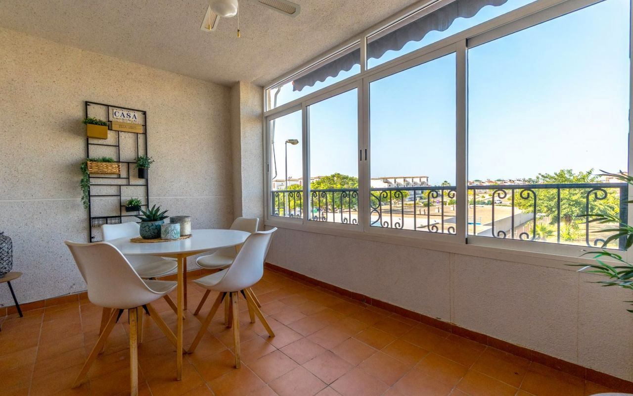 Terrassa de Apartament en venda en Orihuela amb Aire condicionat, Terrassa i Moblat