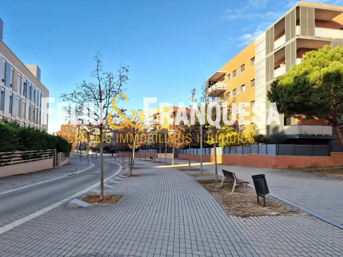 Einzelparkplatz zum Verkauf in de Josep Irla, imagen 17