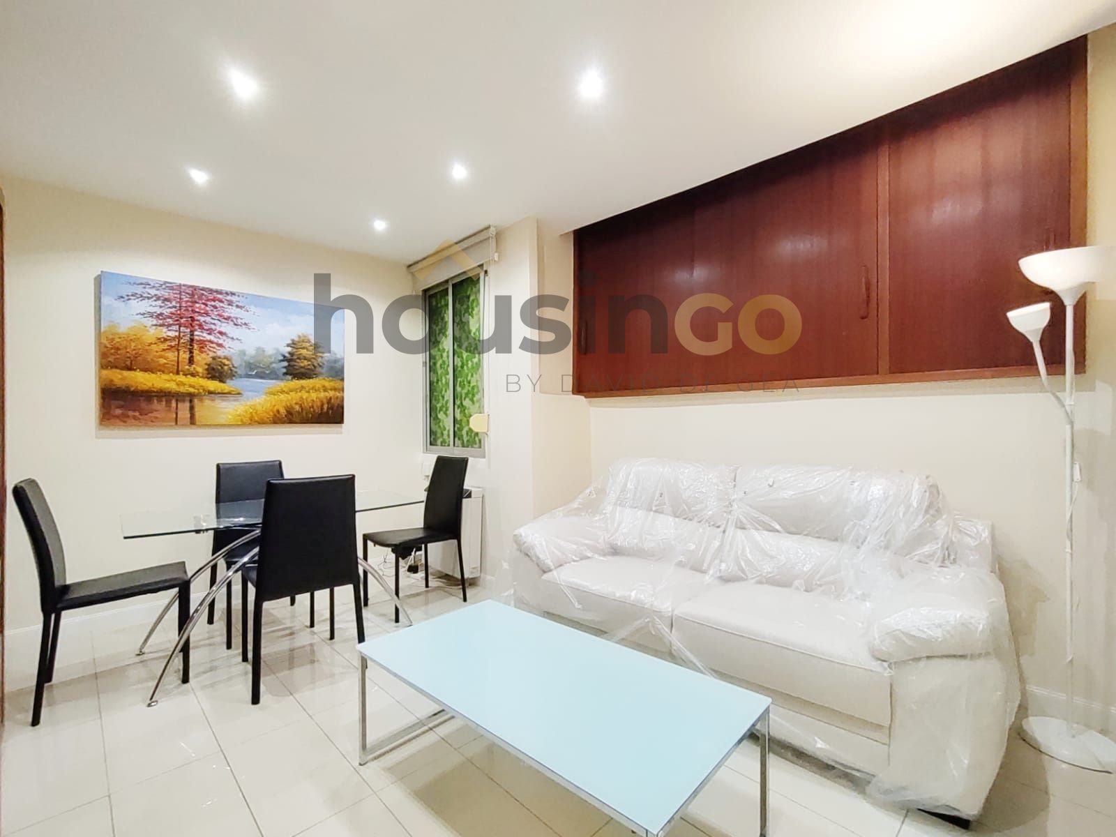 Sala d'estar de Apartament de lloguer en  Madrid Capital amb Calefacció, Moblat i Forn