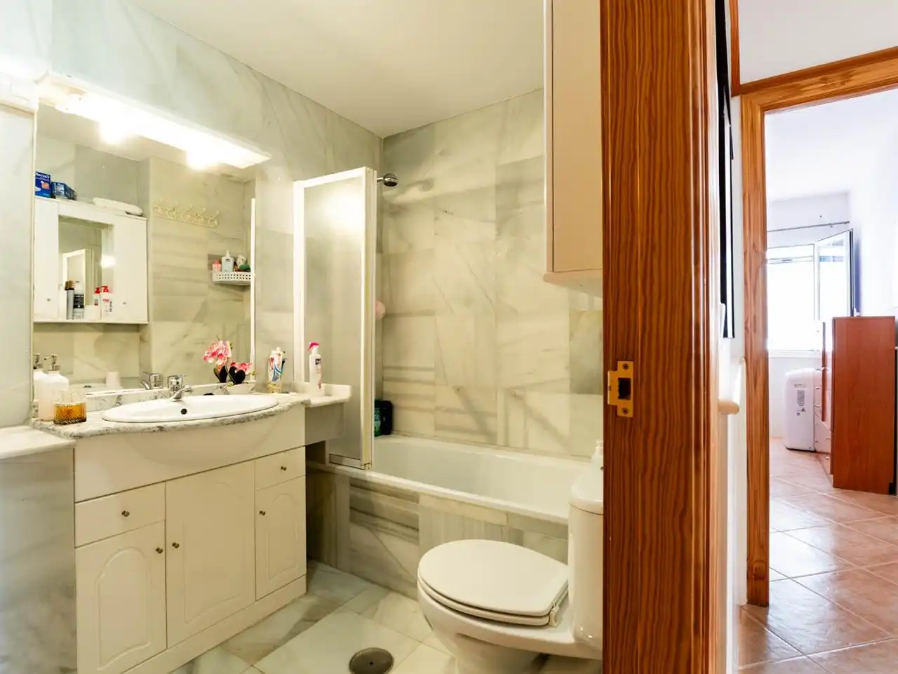 Baño de Apartamento en venta en Cuevas del Almanzora con Terraza, Trastero y Piscina