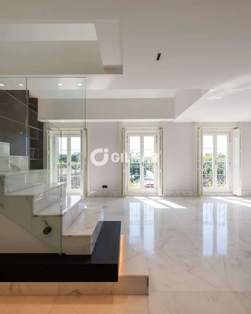 Sala de estar de Dúplex en venta en Madrid con Calefacción y Balcón