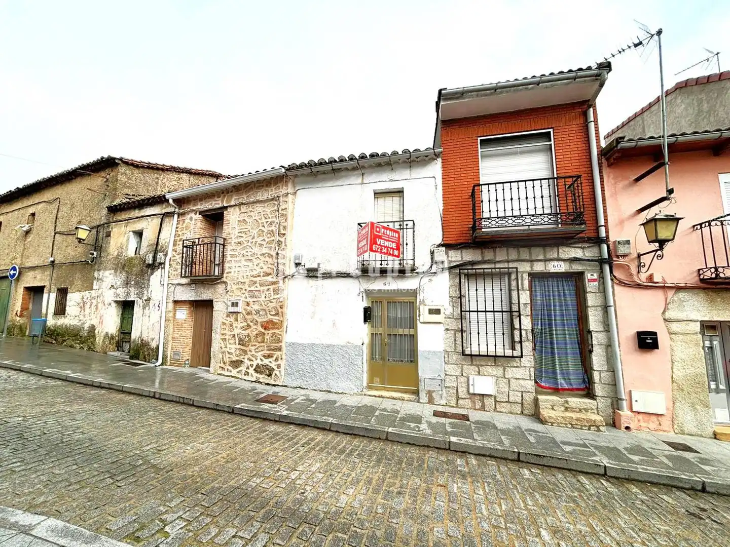 Vista exterior de Casa o xalet en venda en Cadalso de los Vidrios amb Calefacció i Terrassa