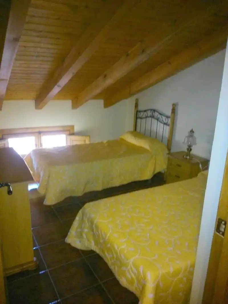 Habitación de Casa o chalet en venta en Garganta la Olla con Aire acondicionado, Calefacción y Jardín privado