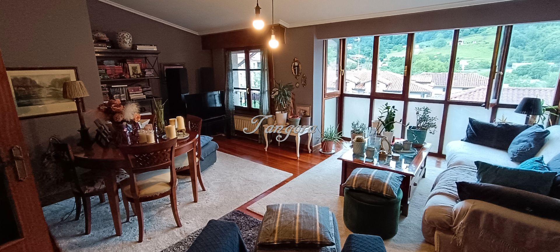 Wohnzimmer von Wohnung zum verkauf in Areatza mit Heizung, Parkett und Abstellraum