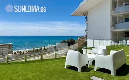 Terrasse von Wohnungen zum verkauf in Fuengirola mit Klimaanlage, Terrasse und Balkon