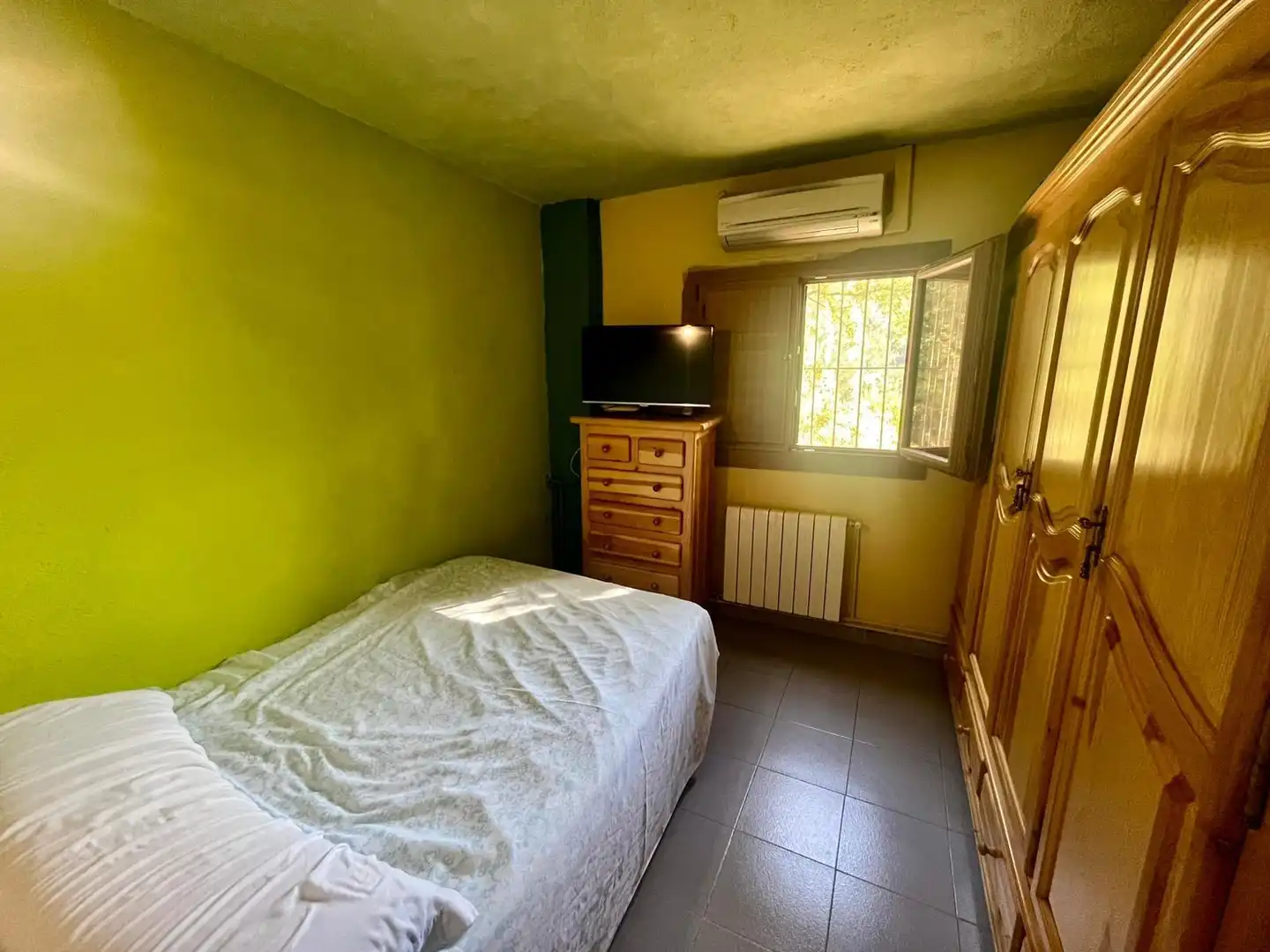 Habitación de Casa o chalet en venta en Esparreguera con Aire acondicionado, Calefacción y Terraza