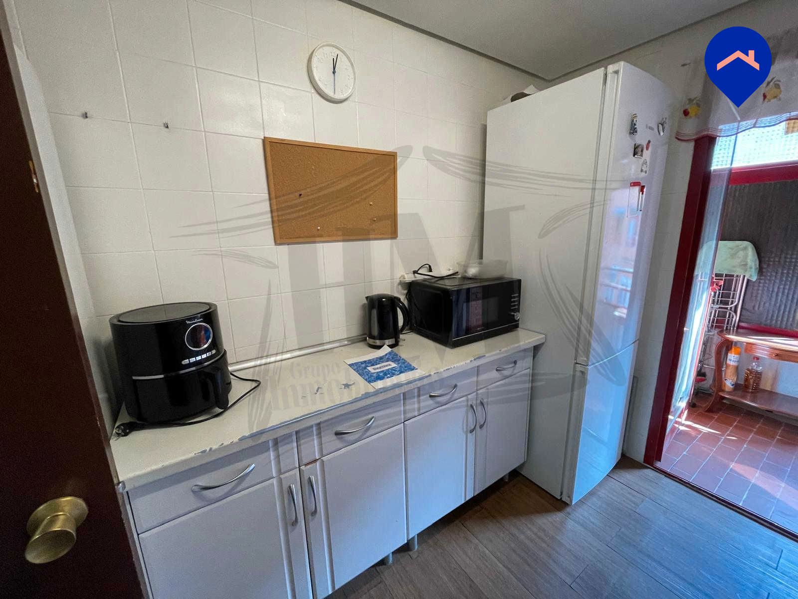 Kitchen of Flat for sale in  Madrid Capital  with Air Conditioner and Heating