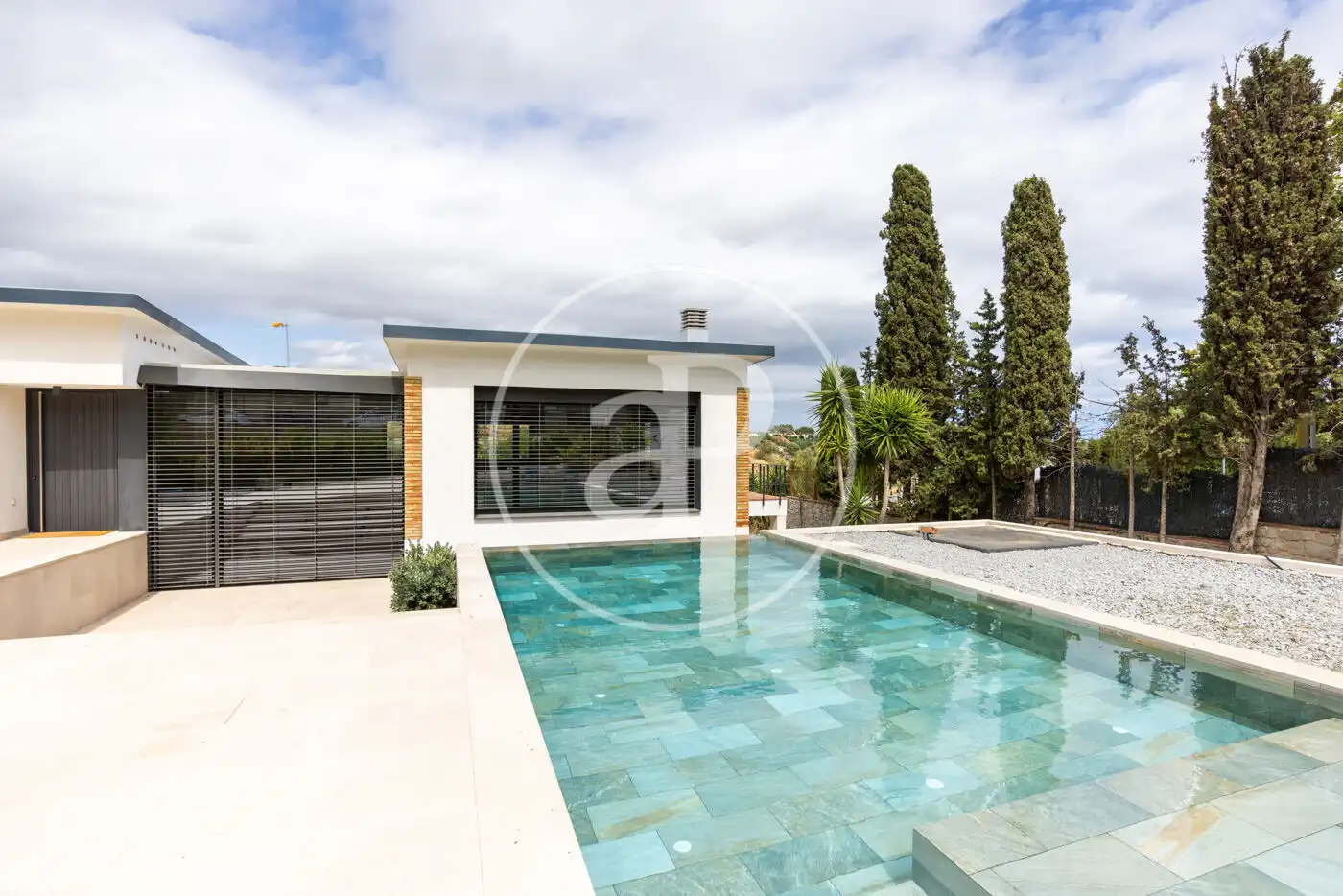Piscina de Casa o xalet en venda en Tiana amb Aire condicionat, Calefacció i Jardí privat