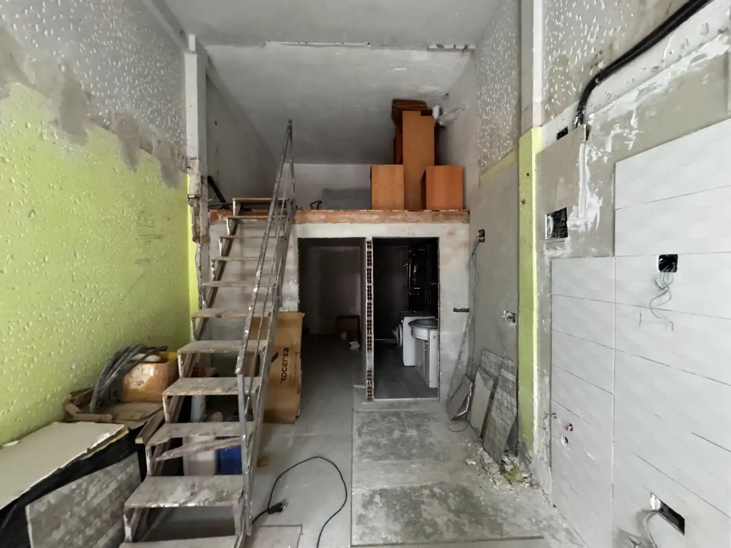 Business premises for sale in Calle Trepador 9, imagen 4