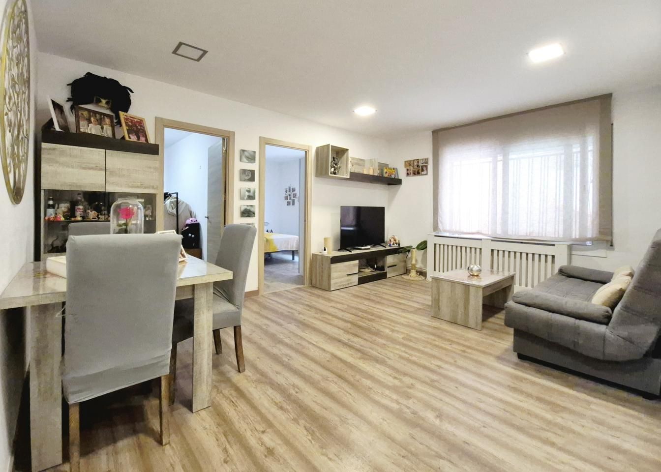 Sala de estar de Planta baja en venta en Terrassa con Calefacción y Amueblado