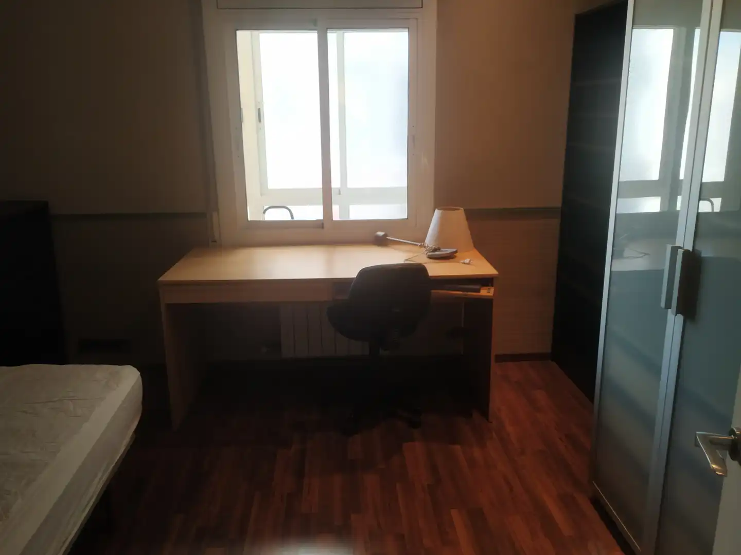 Dachboden zur Miete in Barcelona mit Heizung, Ofen und Balkon