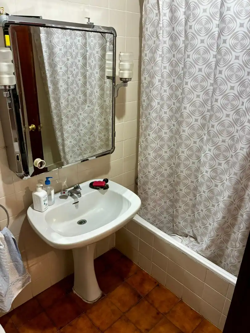 Baño de Piso en venta en Cádiz con Terraza y Amueblado